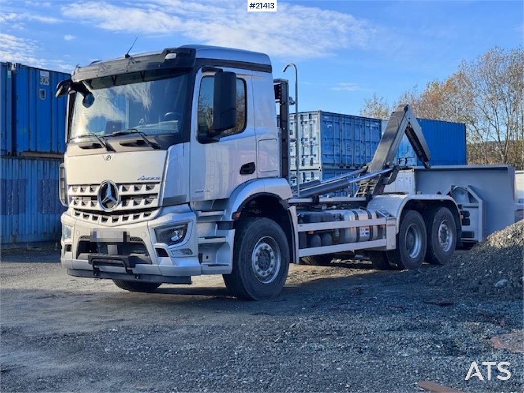 Mercedes-Benz Arocs 2543 6x2 Hook Truck. 3600 km!! 2024 21413 Arocs 2543 6x2 Hook Truck. 3600 km!! 2024 1 image 7