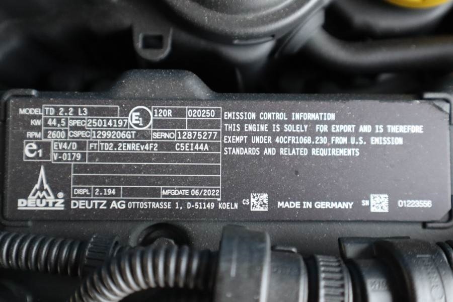 Genie S65XC Trax Valid inspection, *Guarantee! Diesel, 4 2022 GENIE - S65XC Trax - 61348 S65XC Trax Valid inspection, *Gua...