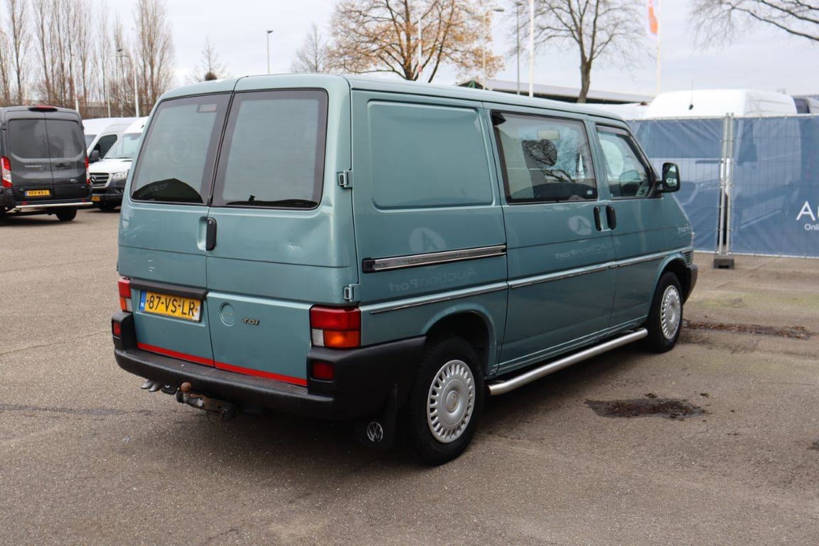 Volkswagen TDI Diesel 2000 Van (Margin) 2000 Volkswagen TDI 2000 1 image 6