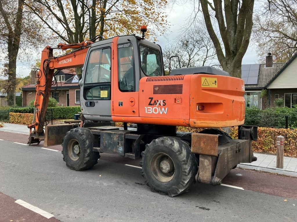 Wheel excavator Hitachi ZX130W Diesel 2007 2007 ZX130W 2007 1 Wheel Loaders image 3