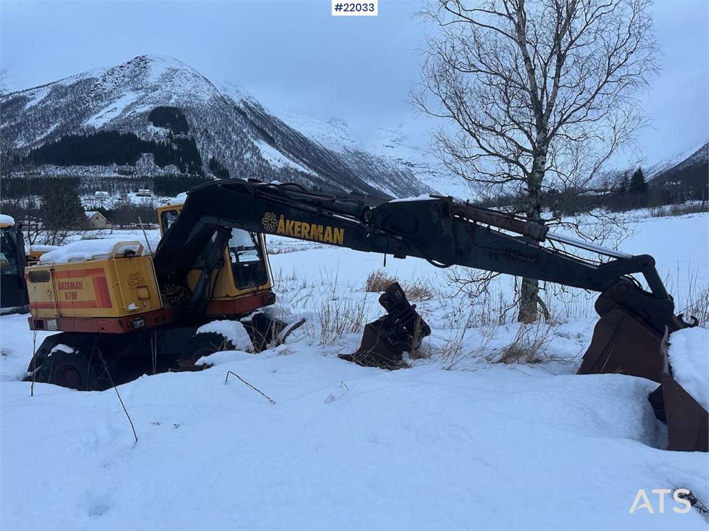 Heavy machinery product image - Image 2 of 30