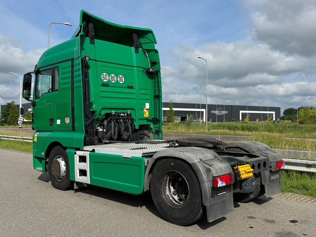 MAN TGX 18.510 4x2 tipper hydraulic 2019 70001797 TGX 18.510 4x2 tipper hydraulic 2019 1 Tipper trucks image 3