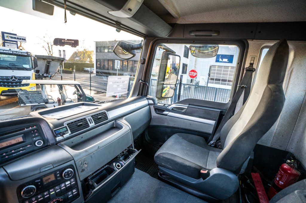 MAN TGS 18.440 BLS 4x4 (+cardan)+STETTER 10M3 2011 E64331 TGS 18.440 BLS 4x4 (+cardan)+STETTER 10M3 2011 1 image 11