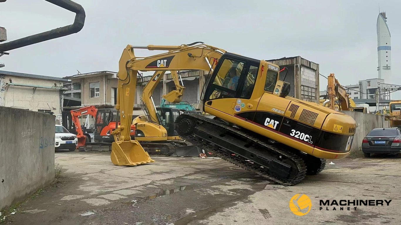 320C Caterpillar Used Crawler Excavator LOW PRICE 320C 2018 1 Crawler Excavators image 7