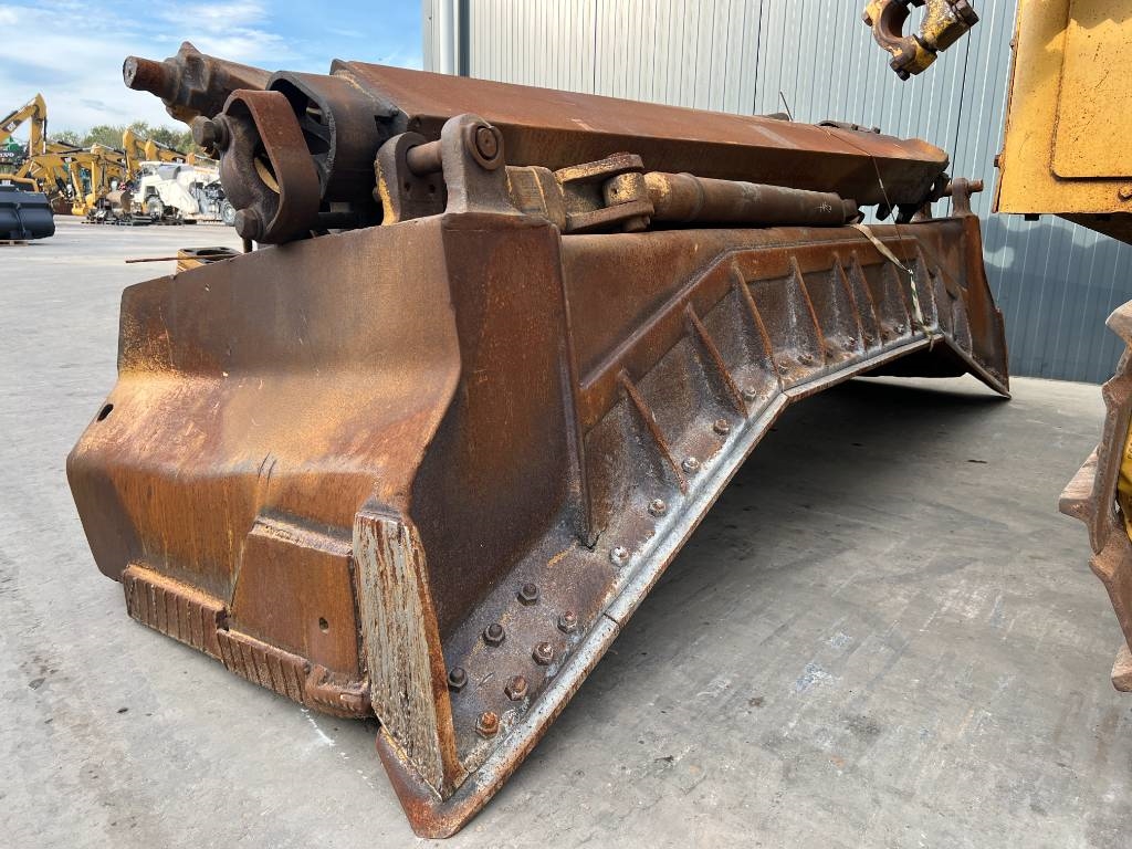 CAT D7G 1984 206242 D7G 1984 1 Dozers image 7