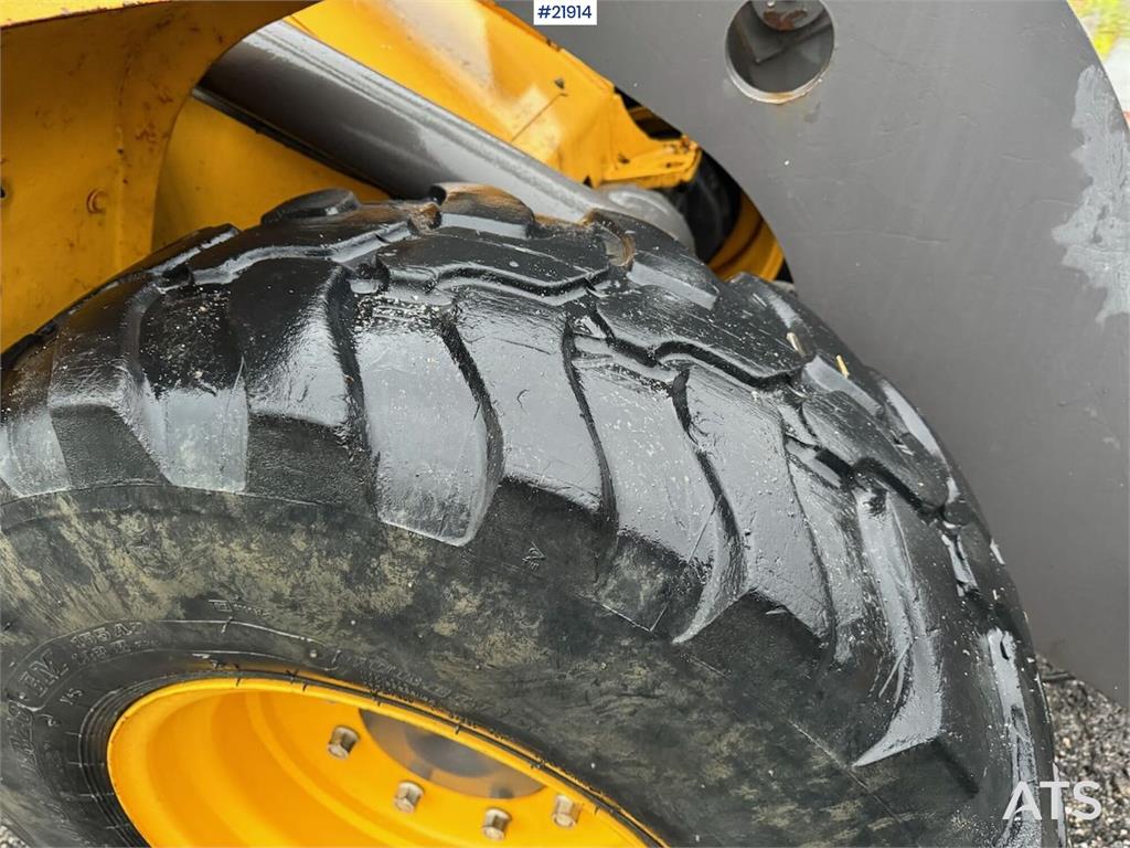 Volvo L35B Wheel Loader 2004 21914 L35B Wheel Loader 2004 1 Wheel Loaders image 30