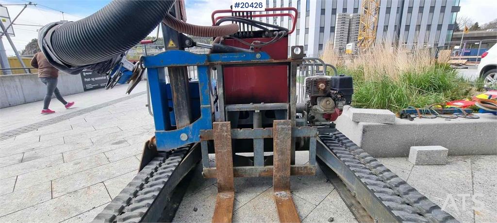 Hinowa TP2000 Vacuum lifter for stone slabs 2011 20426 Hinowa TP2000 Vacuum lifter for stone slabs 2011 1 image 4