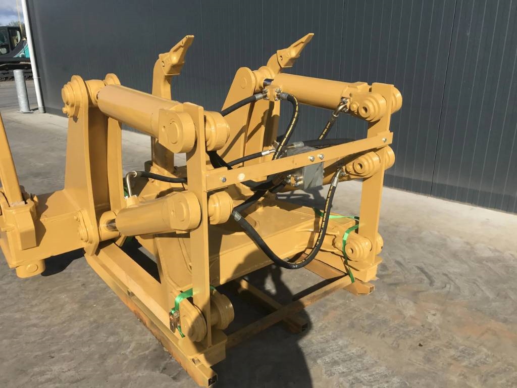 CAT D7E 2025 903535 D7E 2025 0 image 3