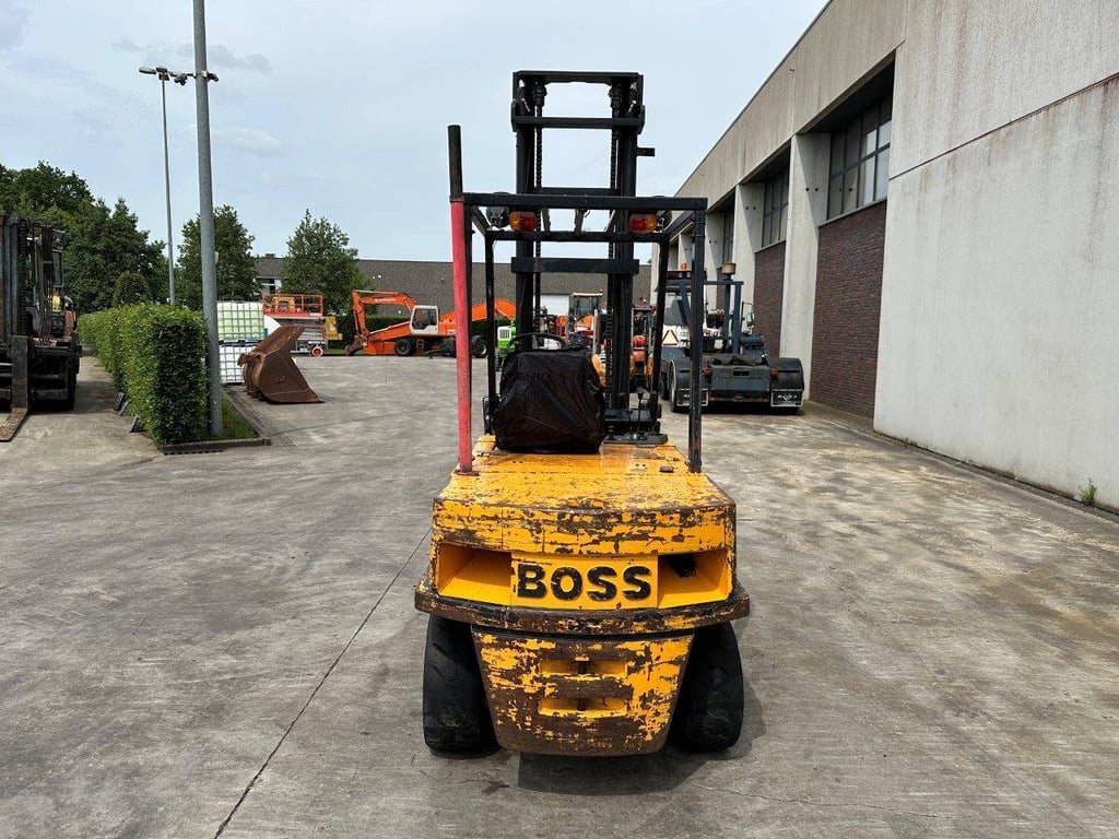 Forklift BOSS MH40D/4B-3 Diesel 4000kg 5m 1991 1991 MH40D/4B-3 1991 1 Forklift image 5