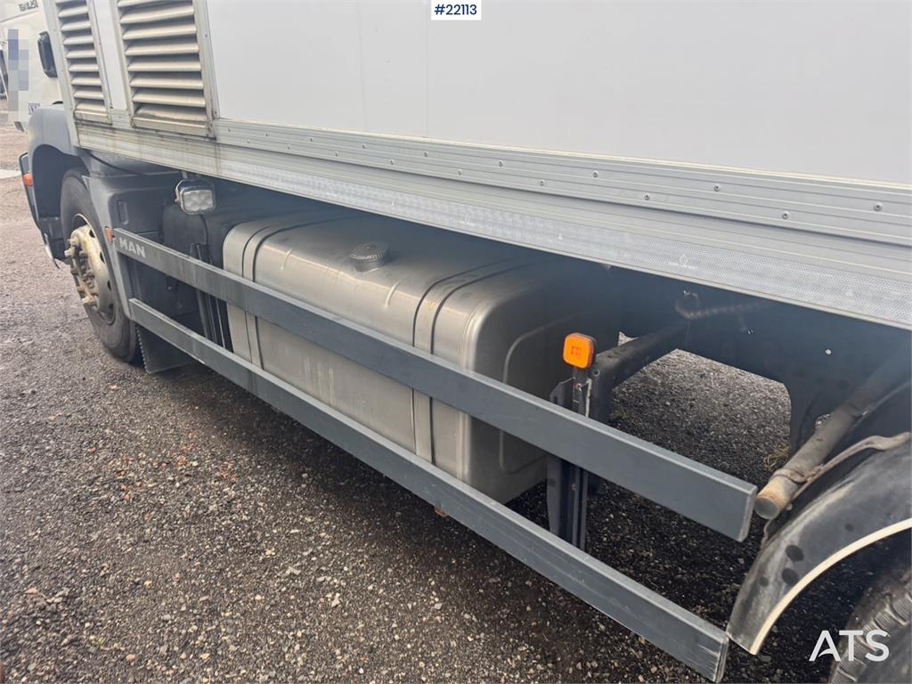 MAN TGM 18.250 Box Truck / Jetting Truck – 110,000 km 2016 22113 MAN TGM 18.250 Box Truck / Jetting Truck – 110,000 km 201...