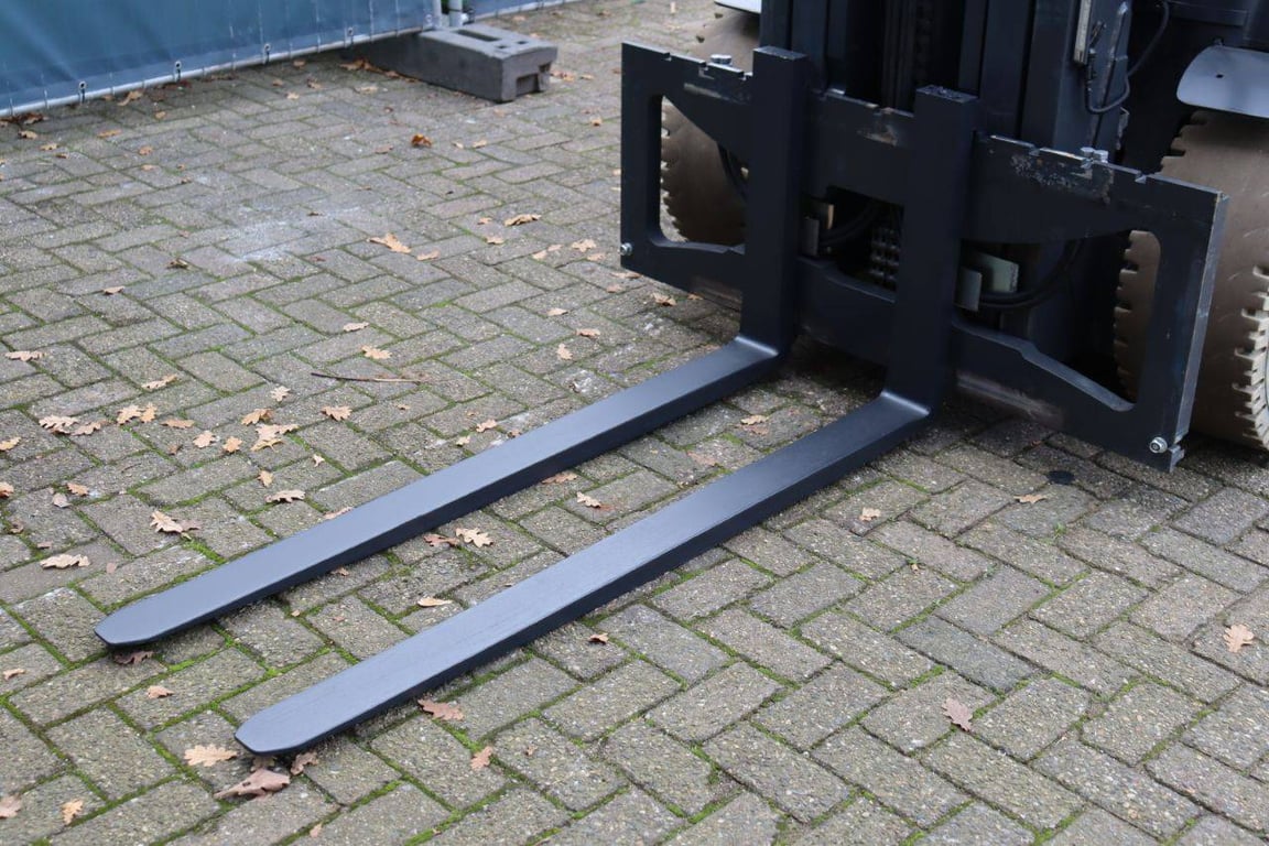 Heftruck Linde E35H-01/600 Elektrisch 3300kg 2021 2021 E35H-01/600 2021 1 Forklift image 10