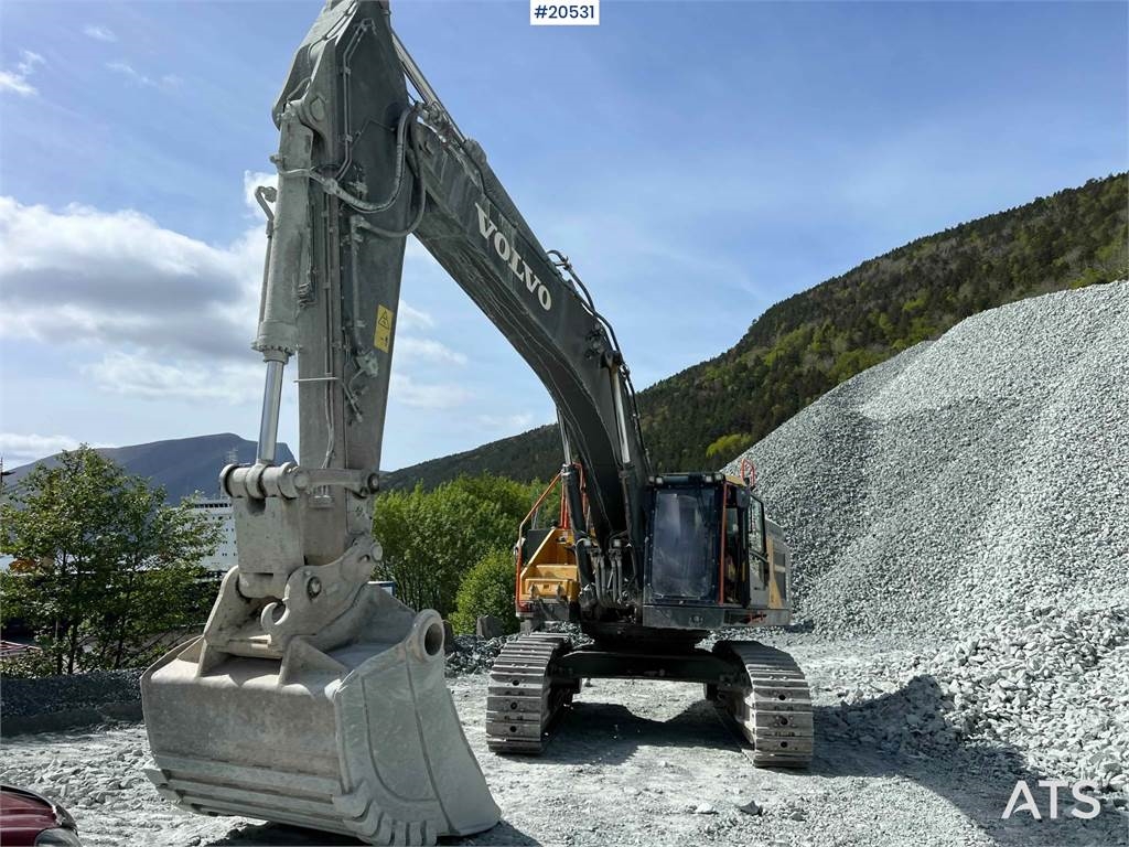 Volvo EC480 E excavator w/ cleaning bucket. WATCH VIDEO 2020 20531 EC480 E excavator w/ cleaning bucket. WATCH VIDEO 2020 ...