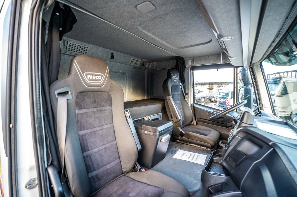 IVECO STRALIS 400 CNG // HAYON DHOLLANDIA 2019 E64694 STRALIS 400 CNG // HAYON DHOLLANDIA 2019 1 image 13