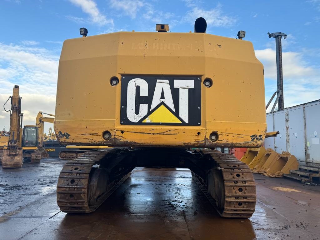 CAT 390 D L ME 2013 5438 390 D L ME 2013 1 Crawler Excavators image 4