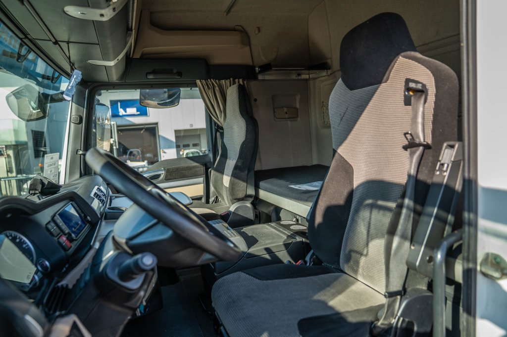MAN TGX 18.460 XLX BLS -INTARDER-ADR 2017 E63514 TGX 18.460 XLX BLS -INTARDER-ADR 2017 1 image 10