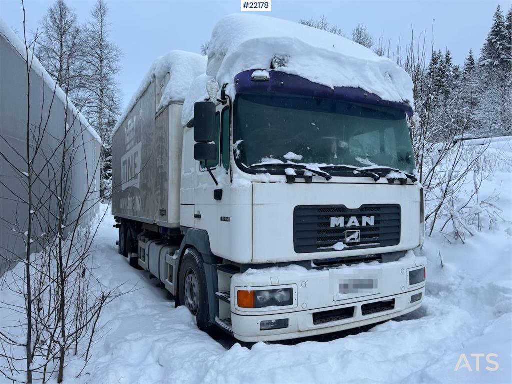 MAN 26.414 chassis med 2 vekselflak – girkasse skiftet 2000 22178 26.414 chassis med 2 vekselflak – girkasse skiftet 2000 ...