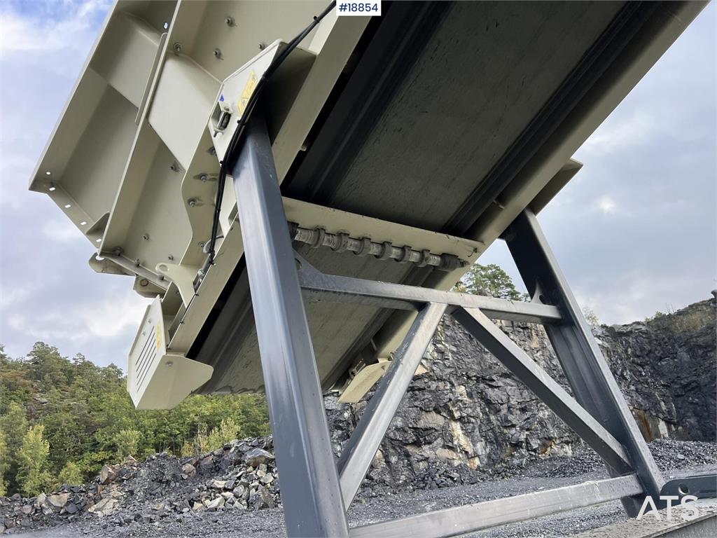 Metso LokoTrack LT 220GP Crusher 2022 18854 LokoTrack LT 220GP Crusher 2022 1 image 13