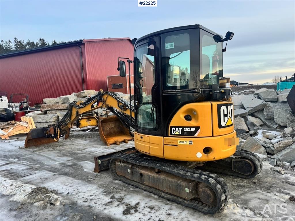 CAT 303.5ECR 2018 22225 303.5ECR 2018 1 image 3