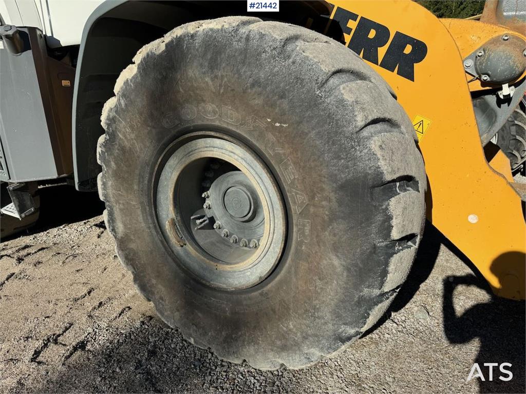 Liebherr L580 Wheel Loader w/ Bucket 2021 21442 L580 Wheel Loader w/ Bucket 2021 1 Wheel Loaders image 10