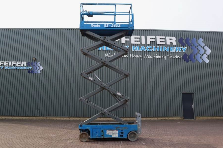 Genie GS2632 Electric, Working Height 10m, 227kg Capacit 2007 GENIE - GS2632 - 62729 GS2632 Electric, Working Height 10m, ...
