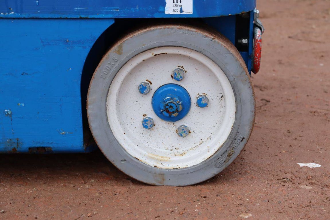 Skyjack SJ 12 Electric Mast Lift 5.66m 2015 2015 SJ 12 2015 1 image 13