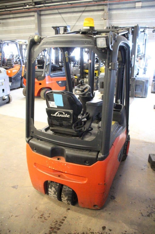 Forklift Linde E14-02 EVO Electric 1400kg 2014 2014 E14-02 EVO 2014 1 Forklift image 5