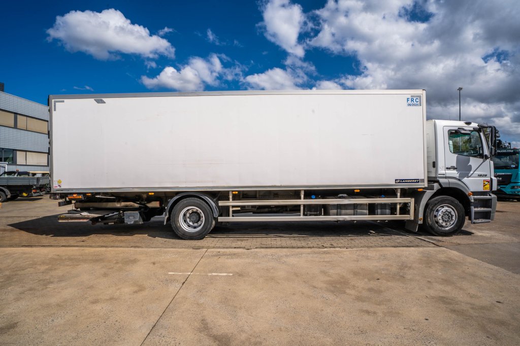 MERCEDES AXOR 1829 BL-MP3 +CARRIER+DHOLLANDIA 2013 E64380 AXOR 1829 BL-MP3 +CARRIER+DHOLLANDIA 2013 1 image 3