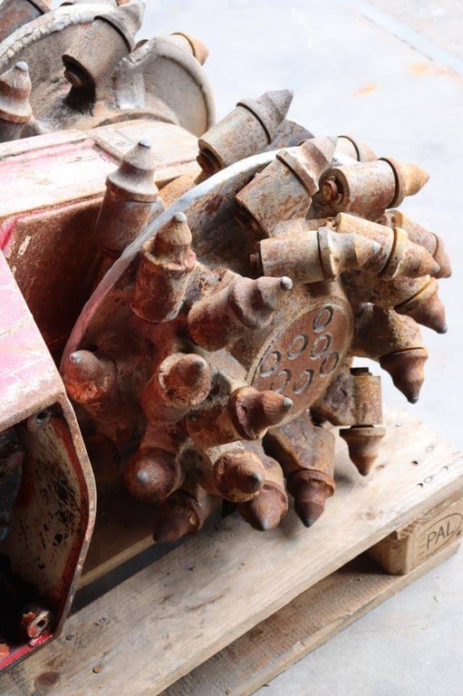 Heavy machinery product image - Image 11 of 14