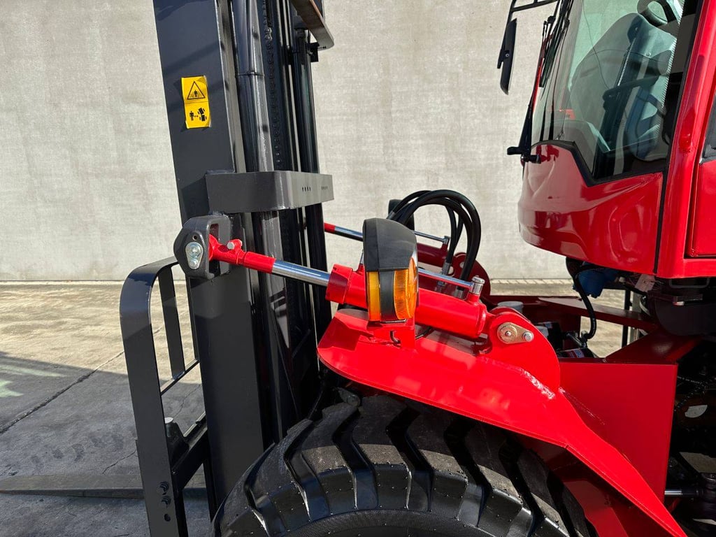 Rough Terrain Forklift KUL RTF-3500 Diesel 2025 New 2025 Onbekend RTF-3500 2025 0 Rough Terrain Forklift image 12