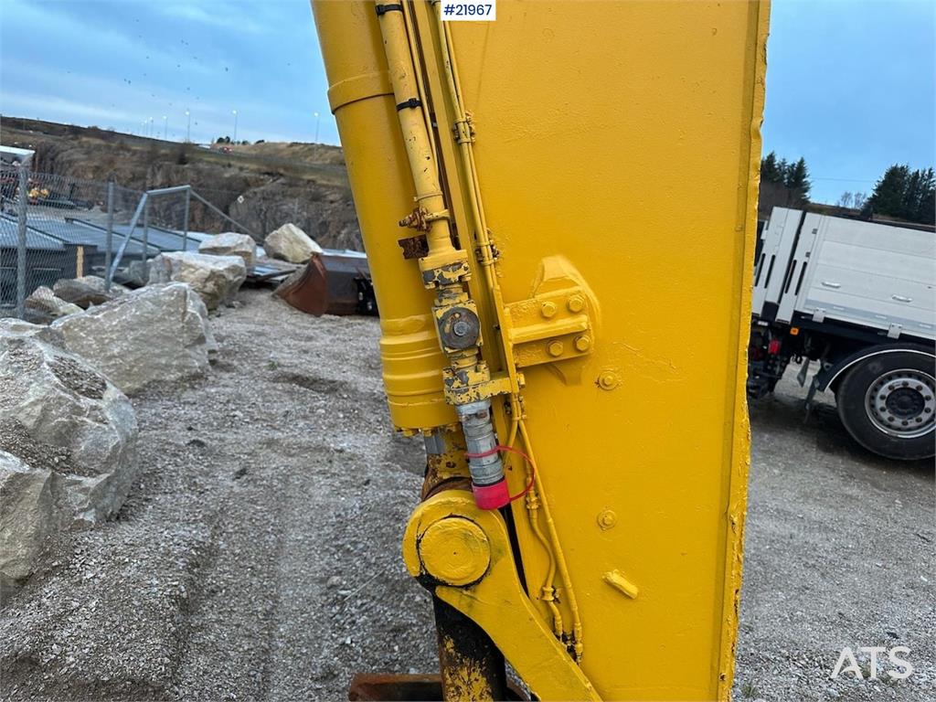 Komatsu PC240LC-8 Crawler Excavator w/ Digger Bucket. 2007 21967 PC240LC-8 Crawler Excavator w/ Digger Bucket. 2007 1 Craw...