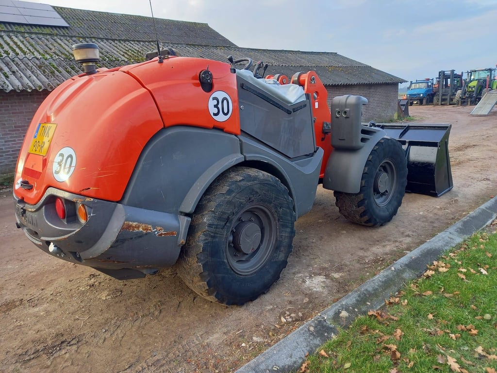 Wheel loader Ahlmann AX100 Diesel 49kW 2009 2009 AX100 2009 1 image 4
