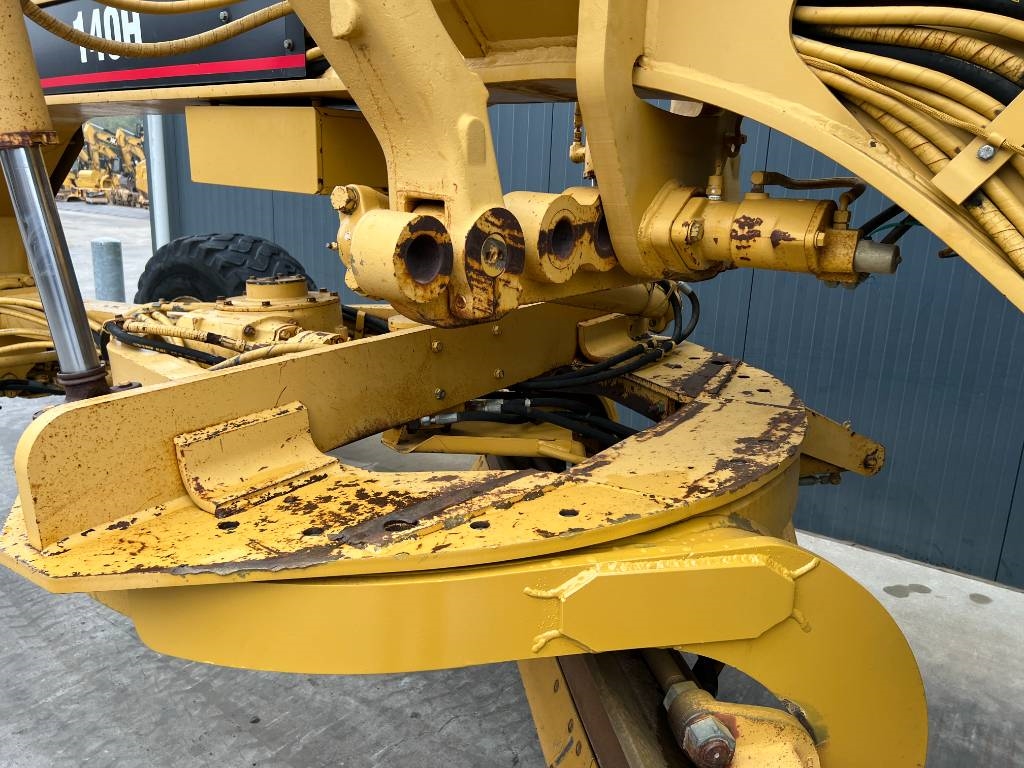 CAT 140H 1997 208067 140H 1997 1 Motor graders image 13