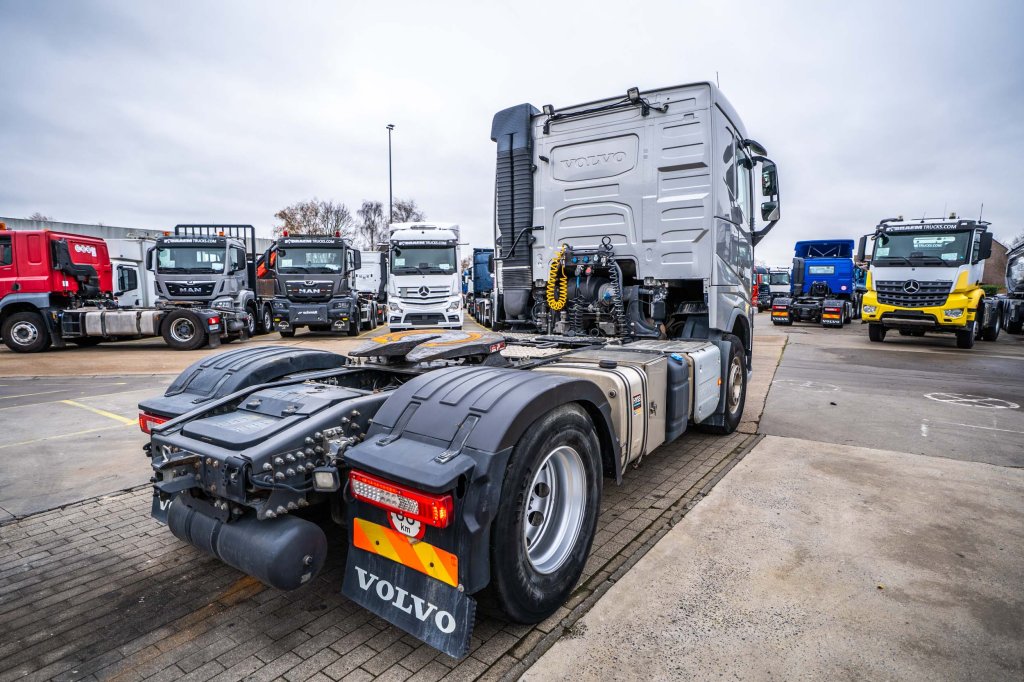 VOLVO FH 460 +KIPHYDR. 2017 E64996 FH 460 +KIPHYDR. 2017 1 image 5