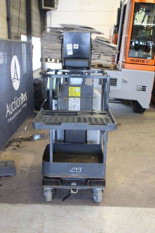 JLG 20MVL 7.98m Electric Mast Lift 2020 2020 20MVL 2020 1 image 7