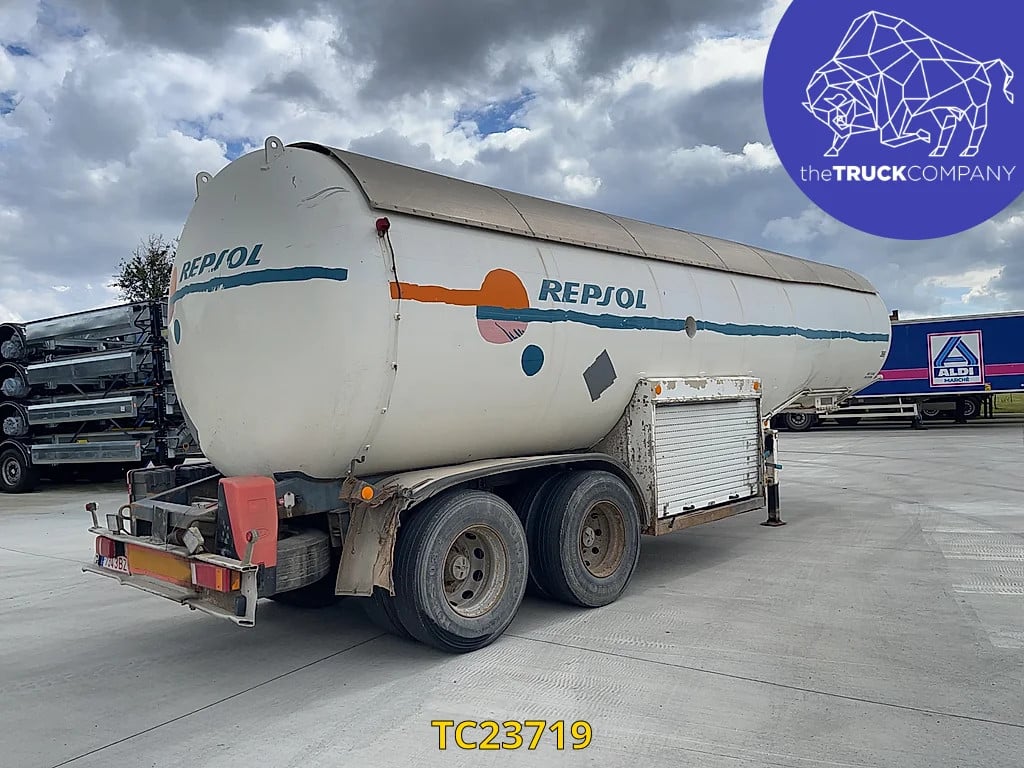 Acerbi GAS Tank 1998 TC23719 ACERBI GAS 1998 1 image 11