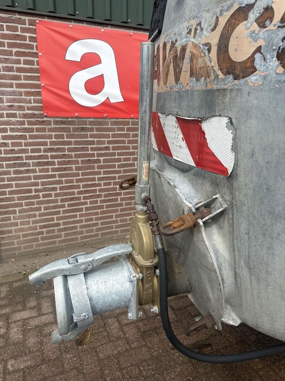 Waterwagen - Gebruikt 1985 12660 Waterwagen - Gebruikt 1985 1 image 9