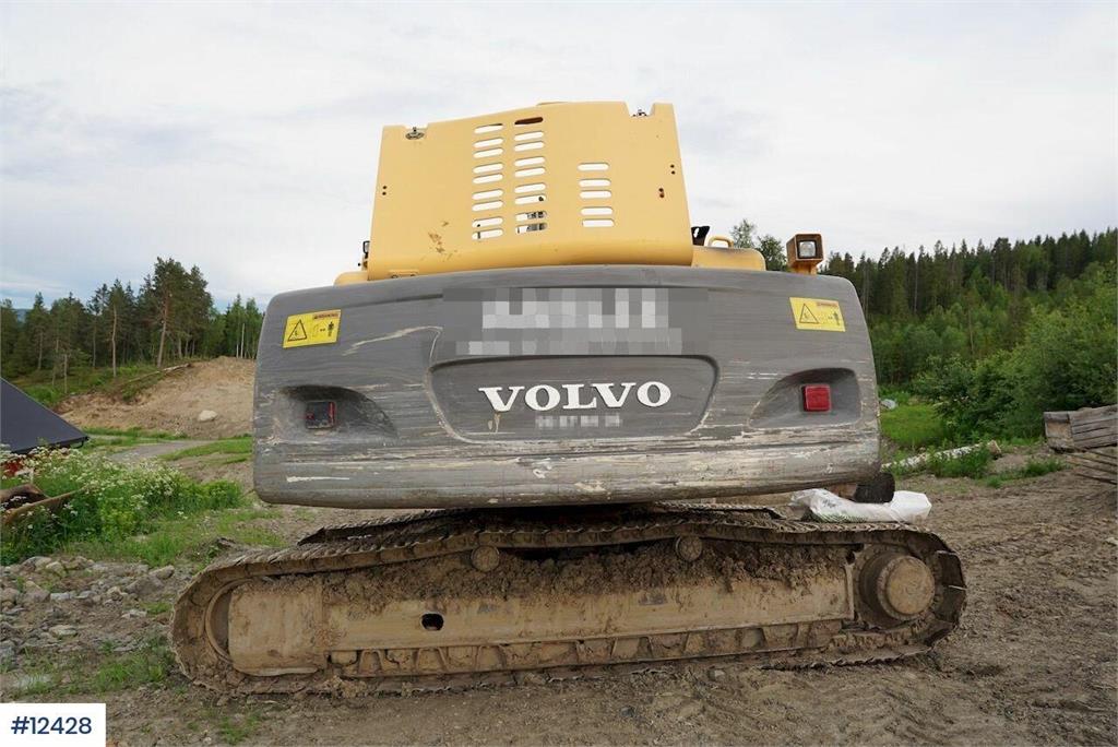 Volvo EC240CL Crawler Excavator with 2 Buckets 2008 12428 EC240CL Crawler Excavator with 2 Buckets 2008 1 Crawler Excavato...