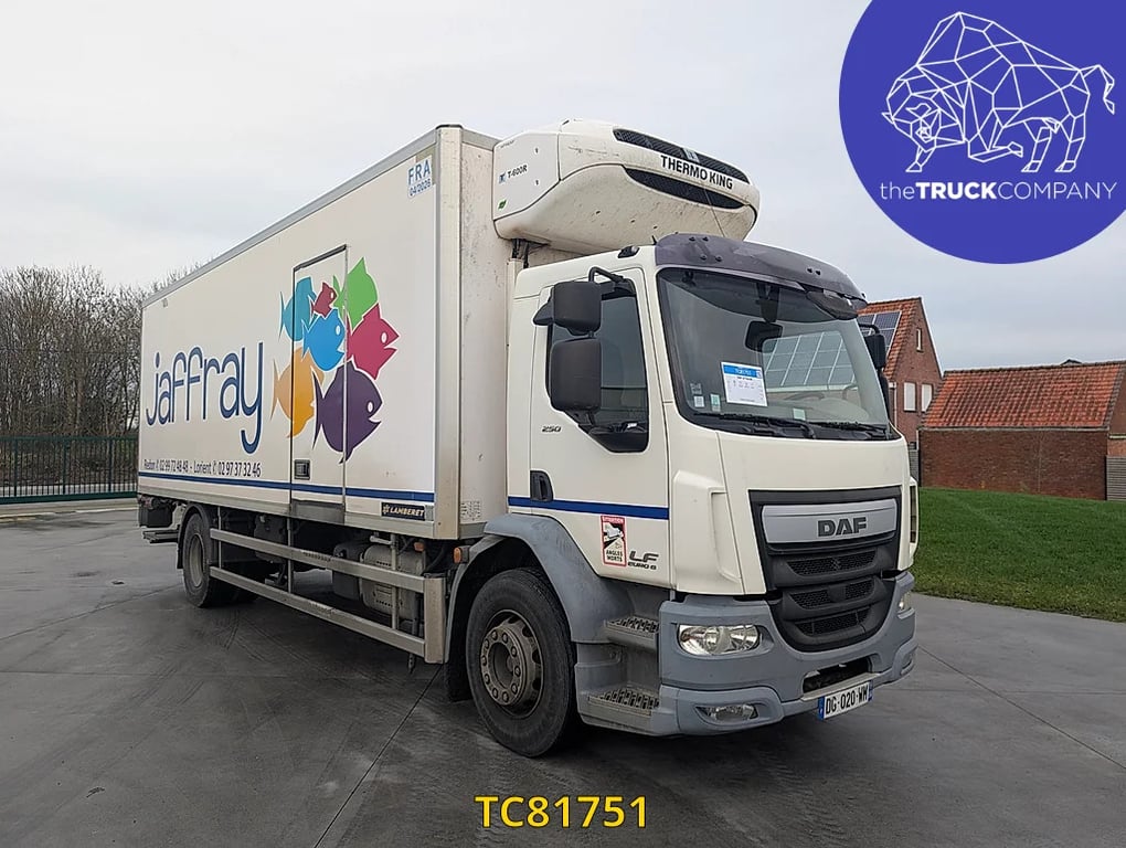 DAF LF Euro6 2014 TC81751 DAF LF Euro6 2014 1 image 6