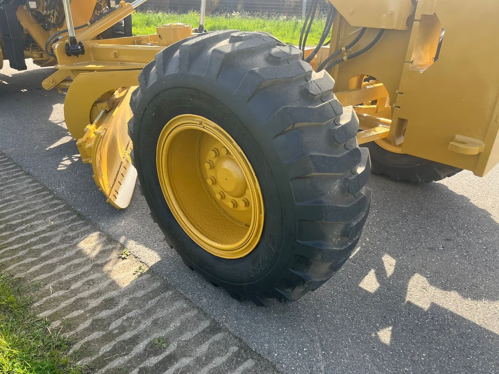 Caterpillar 140GC - Push block / Ripper / New Tires 2019 00032581 140GC - Push block / Ripper / New Tires 2019 1 image 10