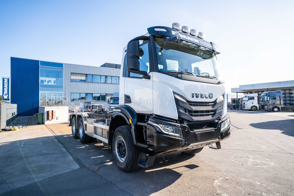 IVECO X-WAY 460 - HYVA - 91000 KM 2022 E63887 X-WAY 460 - HYVA - 91000 KM 2022 1 image 9