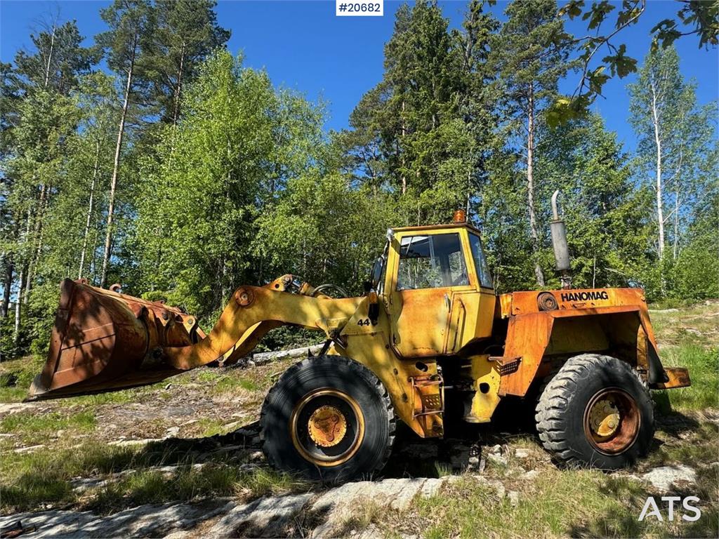 Hanomag 44 Wheel Loader – Approx. Model 1970 20682 Hanomag 44 Wheel Loader – Approx. Model 1970 1 Wheel Loaders image 2