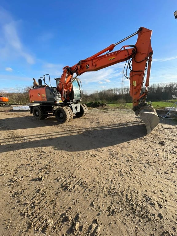 Heavy machinery product image - Image 5 of 15