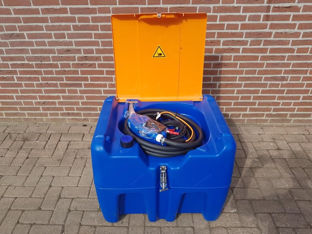 Cemo ad blue tank 2024 7886 Cemo ad blue tank 2024 0 image 3