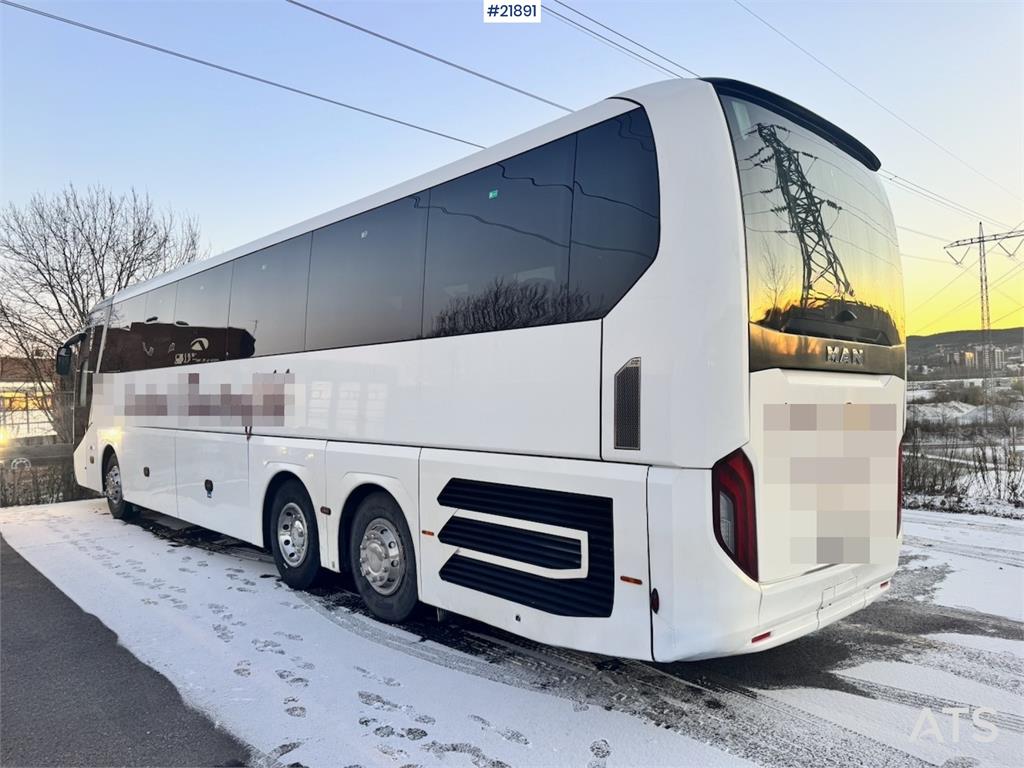 MAN Lion`s Coach Tour Bus. 55 seats! 2018 21891 MAN Lion`s Coach Tour Bus. 55 seats! 2018 1 image 8