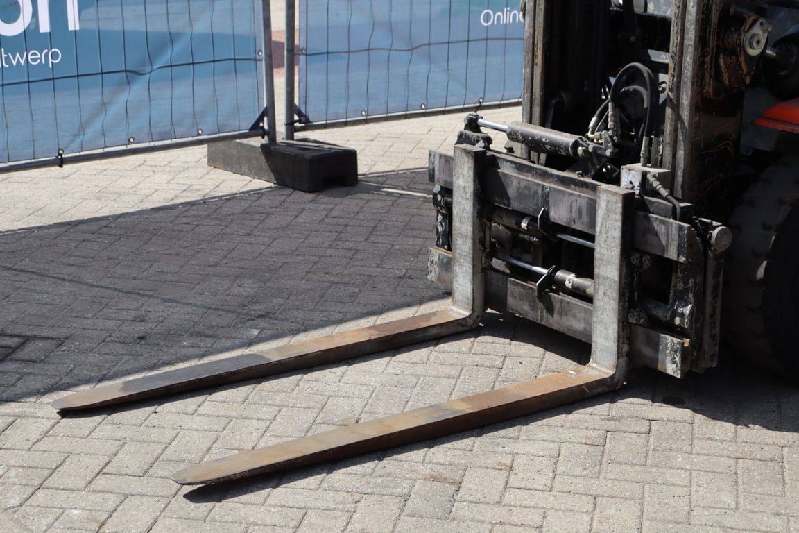 Forklift Toyota 42-7FGF25 LPG 2500kg 5.0m 2011 2011 42-7FGF25 2011 1 Forklift image 10