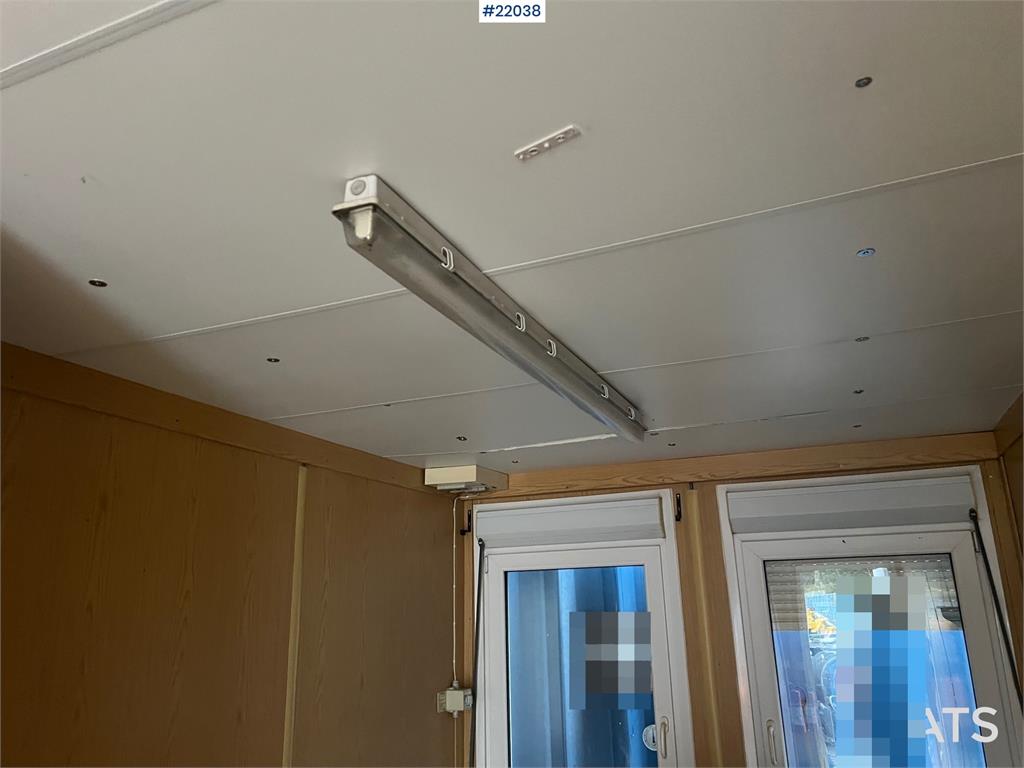 20 fot container m/ wc, dusj, vask, varmtvannsbere 2000 22038 20 fot container m/ wc, dusj, vask, varmtvannsbere 2000 1 im...
