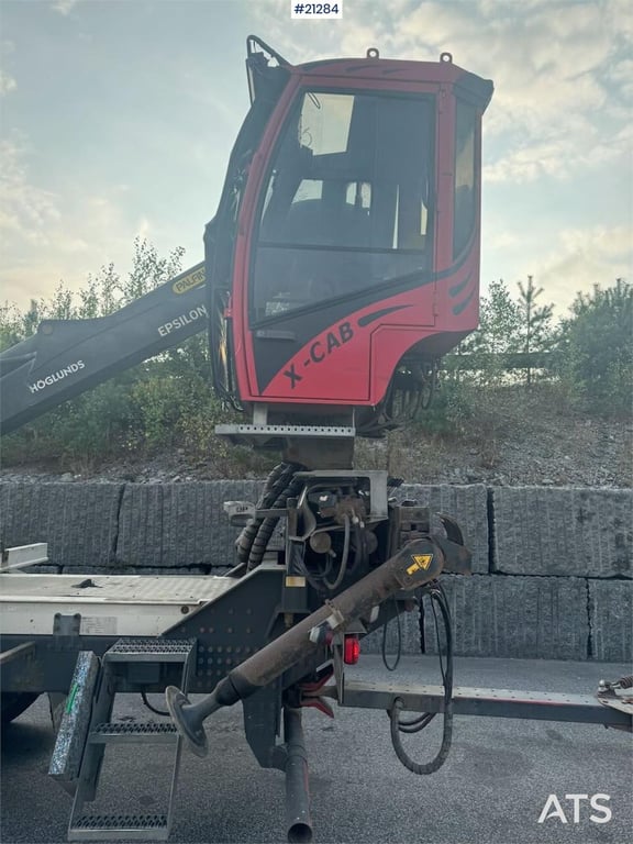 Volvo Fh750 6x4 Log Truck w/ 2019 Epsilon M12L Crane 2018 21284 Fh750 6x4 Log Truck w/ 2019 Epsilon M12L Crane 2018 1 image 5