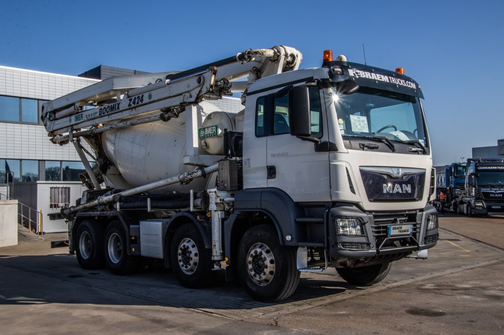MAN TGS 35.400+PUMI+BOOMIXZ424 2015 E57390 TGS 35.400+PUMI+BOOMIXZ424 2015 1 image 4