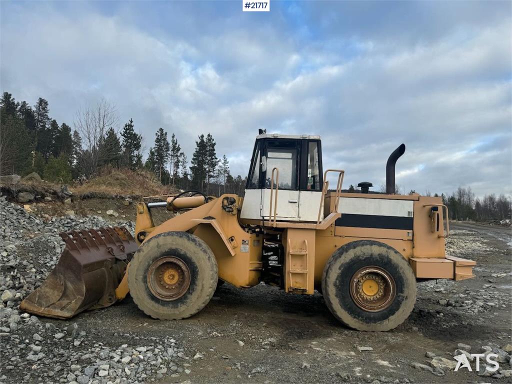 TCM 870 Wheel Loader w/ Bucket 1985 21717 870 Wheel Loader w/ Bucket 1985 1 Wheel Loaders image 6