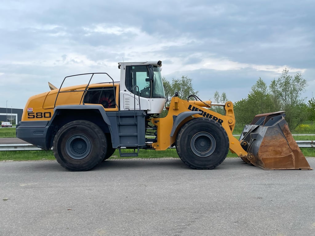 Liebherr L580 2015 70001770 L580 2015 1 image 5